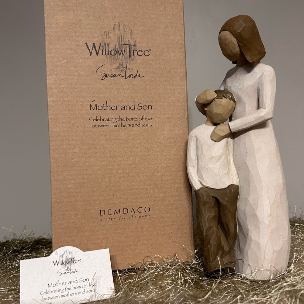 Willow Tree Mother and Son Figurine - Brown and White